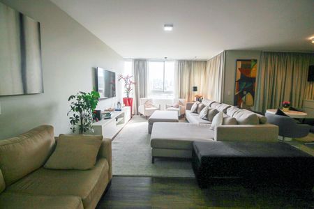 Apartamento para alugar com 148m², 3 quartos e 3 vagasSala