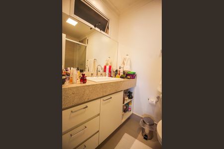 Apartamento para alugar com 148m², 3 quartos e 3 vagasBanheiro da Suíte 1