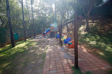 Apartamento para alugar com 148m², 3 quartos e 3 vagas Apartamento para alugar com 148m², 3 quartos e 3 vagasÁrea comum - Playground