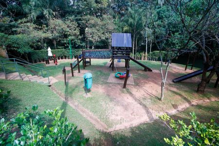 Apartamento para alugar com 148m², 3 quartos e 3 vagas Apartamento para alugar com 148m², 3 quartos e 3 vagasÁrea comum - Playground