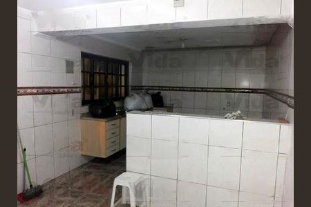 Casa à venda com 2 quartos, 304m² em Cidade das Flores, Osasco