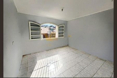 Casa à venda com 3 quartos, 188m² em Jardim Roberto, Osasco