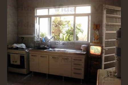 Casa à venda com 3 quartos, 216m² em Km 18, Osasco