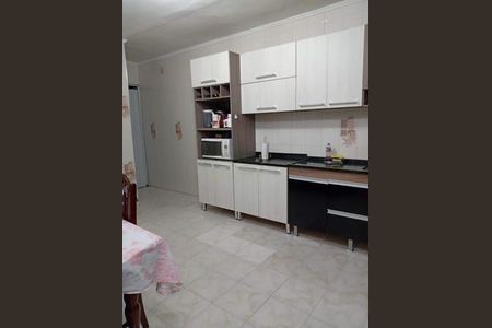 Casa à venda com 2 quartos, 140m² em Km 18, Osasco