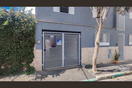 Casa para alugar com 65m², 2 quartos e 1 vagaFachada