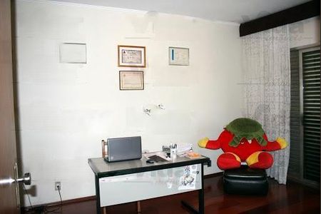 Casa à venda com 3 quartos, 360m² em Vila Osasco, Osasco