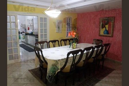 Casa à venda com 3 quartos, 229m² em Pestana, Osasco