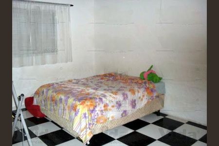 Casa à venda com 6 quartos, 200m² em Quitaúna, Osasco