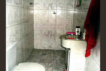 Casa à venda com 6 quartos, 200m² em Quitaúna, Osasco