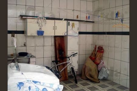 Casa à venda com 3 quartos, 125m² em Cidade das Flores, Osasco