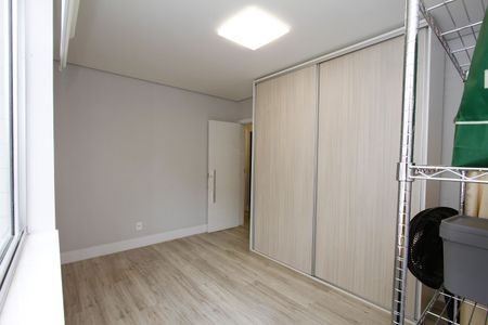 Apartamento à venda com 110m², 3 quartos e 2 vagasQuarto 2 
