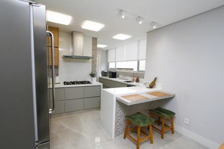 Apartamento à venda com 110m², 3 quartos e 2 vagasCozinha