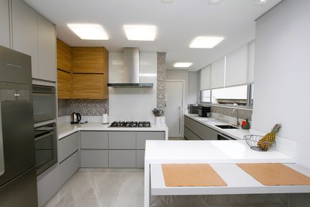 Apartamento à venda com 110m², 3 quartos e 2 vagasCozinha