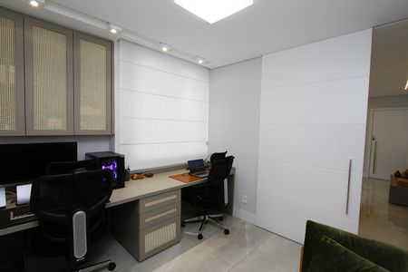 Apartamento à venda com 110m², 3 quartos e 2 vagasQuarto 1
