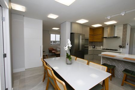 Apartamento à venda com 110m², 3 quartos e 2 vagasCopa