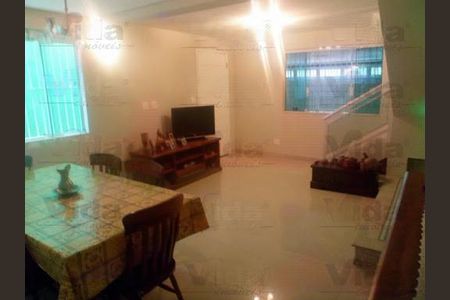 Casa à venda com 3 quartos, 130m² em Quitaúna, Osasco