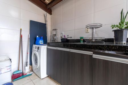 Apartamento à venda com 90m², 2 quartos e sem vaga Apartamento à venda com 90m², 2 quartos e sem vagaÁrea de Serviço