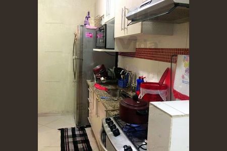 Apartamento à venda com 2 quartos, 52m² em São Pedro, Osasco