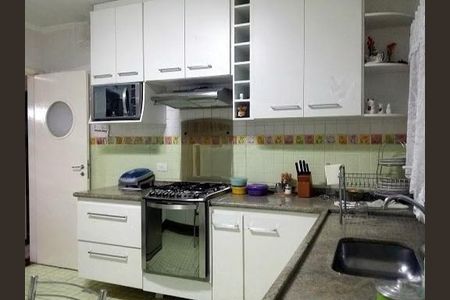 Casa à venda com 210m², 3 quartos e 5 vagas