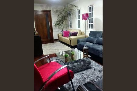 Casa à venda com 3 quartos, 210m² em Adalgisa, São Paulo