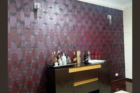 Casa à venda com 210m², 3 quartos e 5 vagas