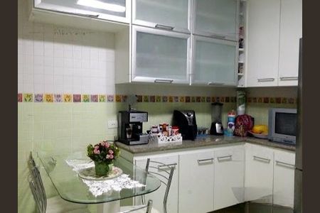Casa à venda com 210m², 3 quartos e 5 vagas