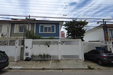 Casa para alugar com 150m², 3 quartos e 2 vagasFachada