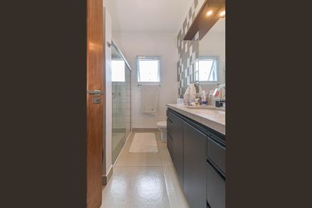 Casa para alugar com 150m², 3 quartos e 2 vagasBanheiro Social