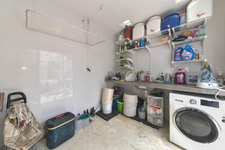 Casa para alugar com 150m², 3 quartos e 2 vagasLavanderia