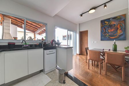 Casa para alugar com 150m², 3 quartos e 2 vagasCozinha