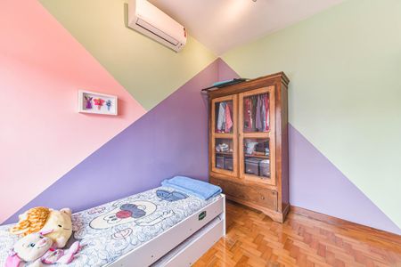 Casa para alugar com 150m², 3 quartos e 2 vagasQuarto 1