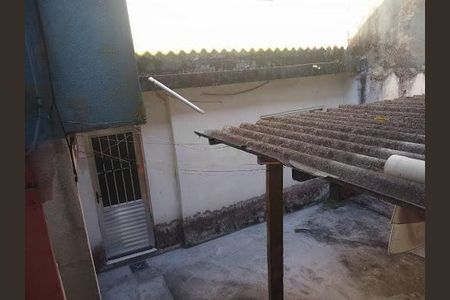 Casa à venda com 2 quartos, 210m² em São Pedro, Osasco