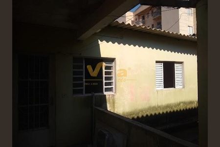 Casa à venda com 2 quartos, 210m² em São Pedro, Osasco