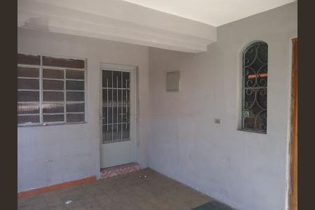 Casa à venda com 2 quartos, 210m² em São Pedro, Osasco