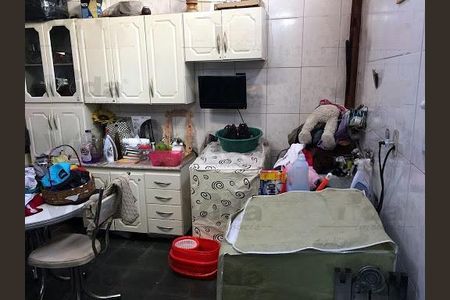 Casa à venda com 3 quartos, 185m² em Santo Antônio, Osasco