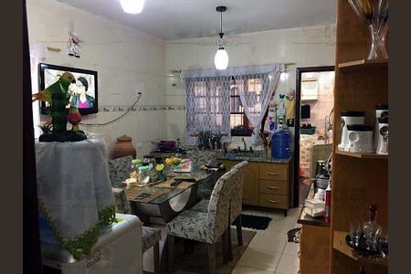 Casa à venda com 3 quartos, 185m² em Santo Antônio, Osasco