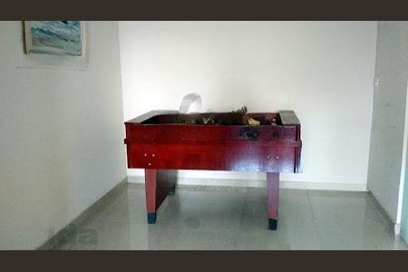 Apartamento à venda com 2 quartos, 65m² em Quitaúna, Osasco