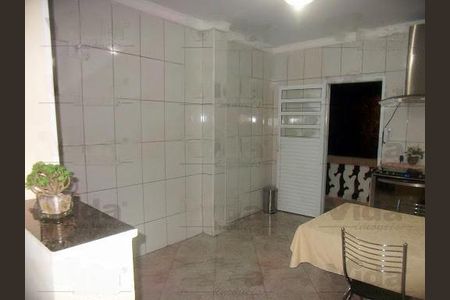 Casa à venda com 135m², 3 quartos e sem vaga