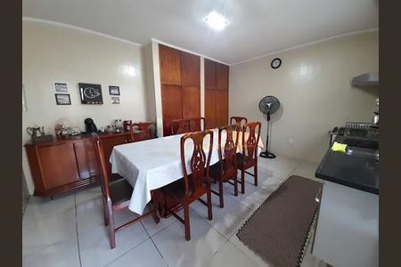 Casa à venda com 4 quartos, 300m² em Jaguaribe, Osasco