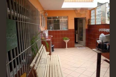 Casa à venda com 100m², 3 quartos e 4 vagas