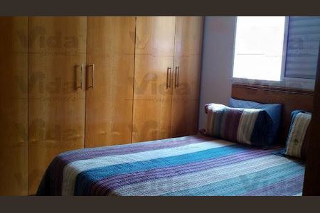 Casa à venda com 4 quartos, 220m² em Km 18, Osasco