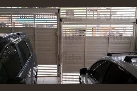 Casa à venda com 220m², 4 quartos e 2 vagas