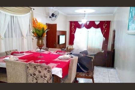 Casa à venda com 4 quartos, 180m² em Jardim das Flores, Osasco