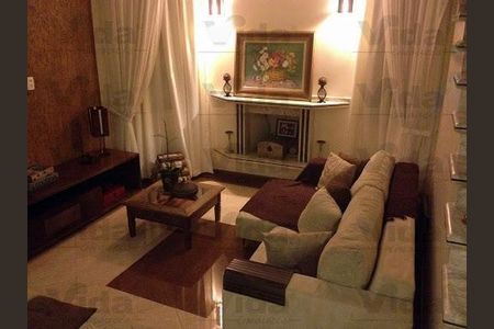 Casa à venda com 4 quartos, 323m² em City Bussocaba, Osasco