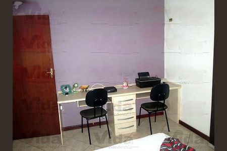 Casa à venda com 3 quartos, 155m² em Km 18, Osasco