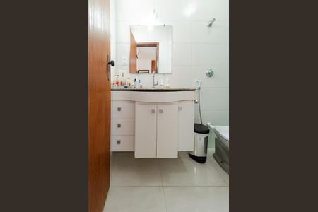 Apartamento à venda com 110m², 3 quartos e 2 vagas Apartamento à venda com 110m², 3 quartos e 2 vagasBanheiro suíte