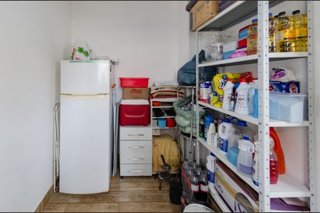 Apartamento à venda com 110m², 3 quartos e 2 vagas Apartamento à venda com 110m², 3 quartos e 2 vagasQuarto de serviço