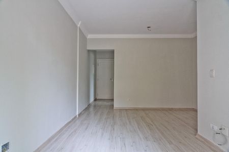 Apartamento à venda com 65m², 2 quartos e 1 vagaSala