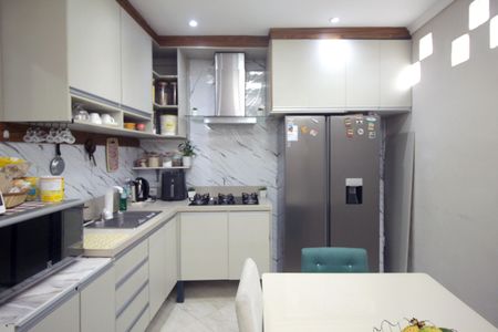 Casa à venda com 100m², 2 quartos e 1 vagaCozinha