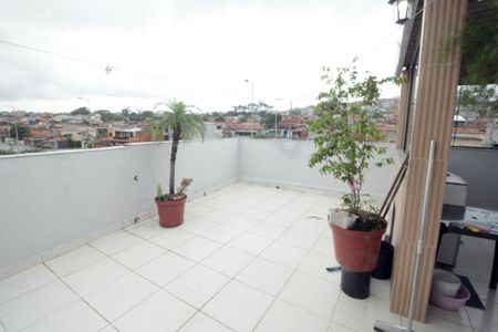 Casa à venda com 100m², 2 quartos e 1 vagaCobertura
